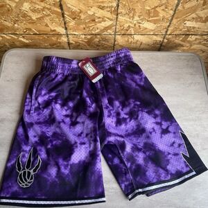 Mitchell & Ness Toronto Raptors Galaxy Swingman Basketball Shorts‎ Purple Large